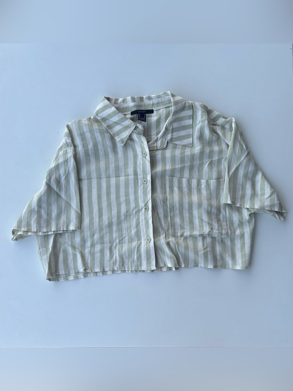 Forever 21 Sage Green Striped Cropped Button Down Shirt S
